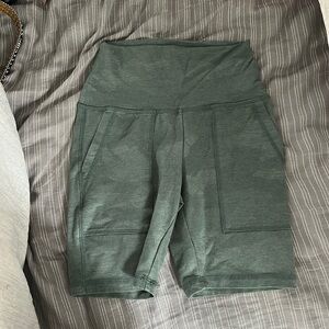 Green Aerie camo biker shorts, size extra small, perfect condition